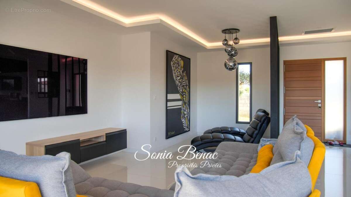 Villa comtemporaine de plain pied - t5 - piscine  - pool house  - double garage - carbonne - photo 12