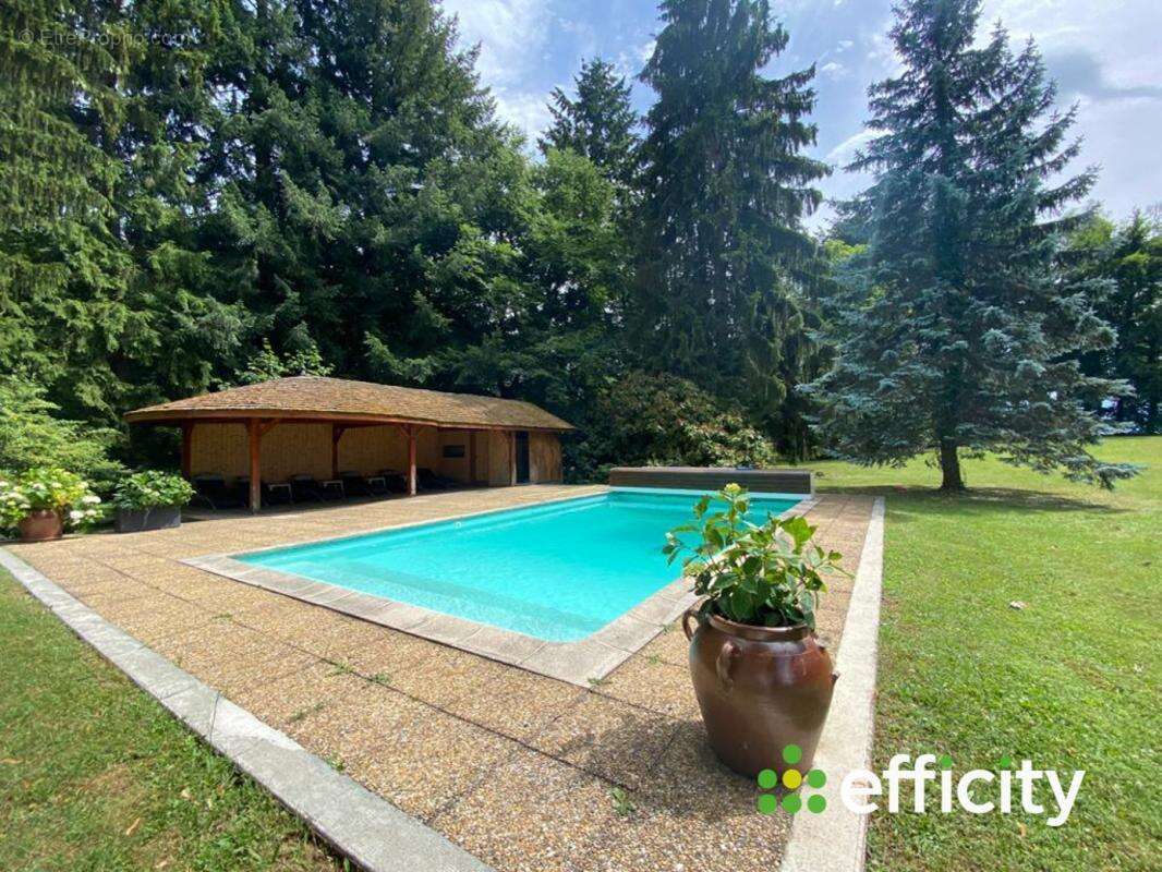 Maison à SAINT-MARTIN-D'URIAGE