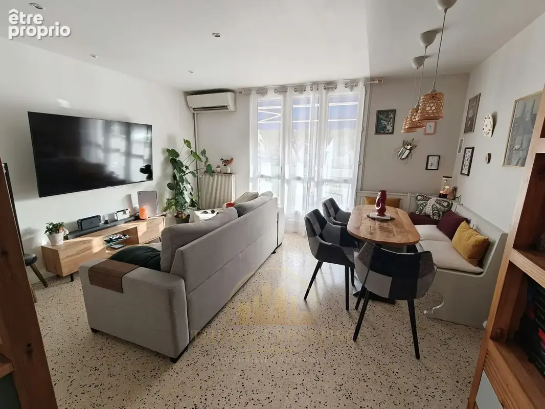 Appartement t3 de 58 m2 rdc    port-de-bouc - photo 11