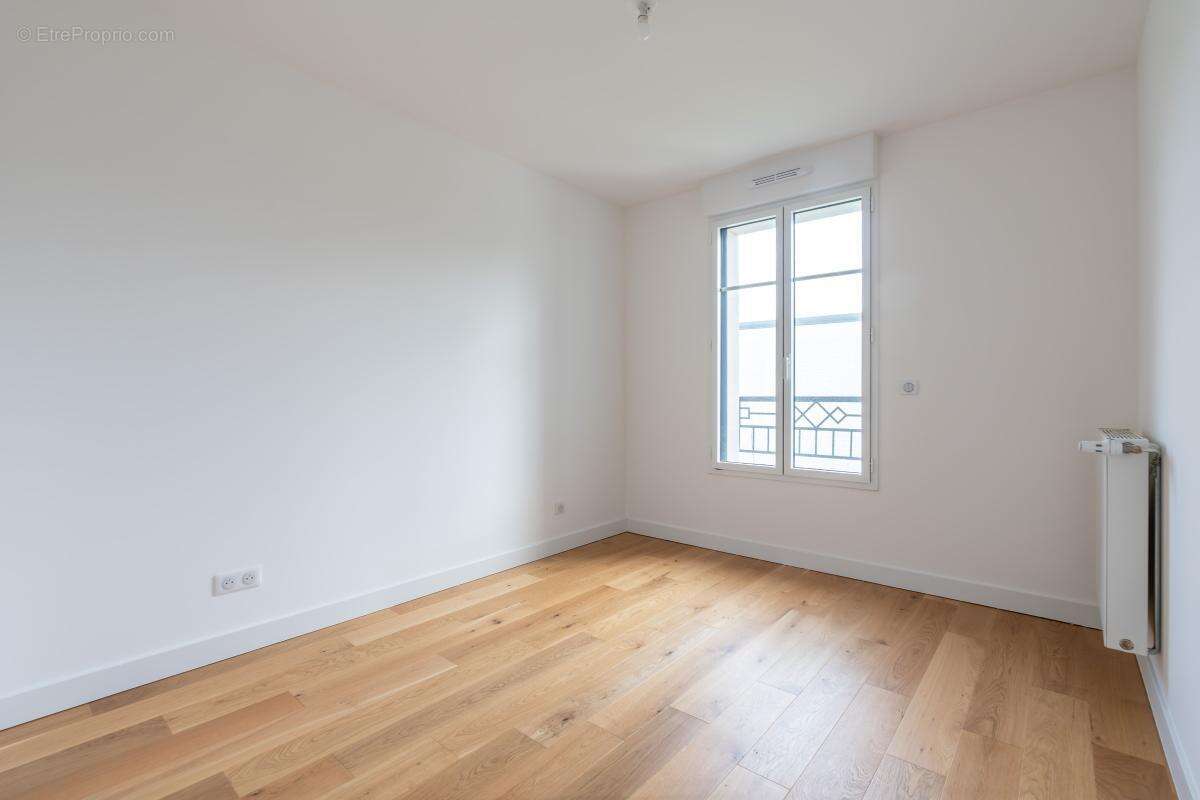 Appartement à SAINT-MAUR-DES-FOSSES