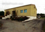 Commerce à DANGE-SAINT-ROMAIN