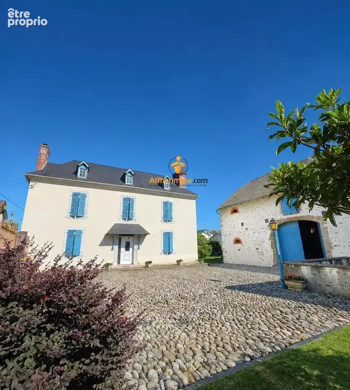 Appartement à LESTELLE-BETHARRAM