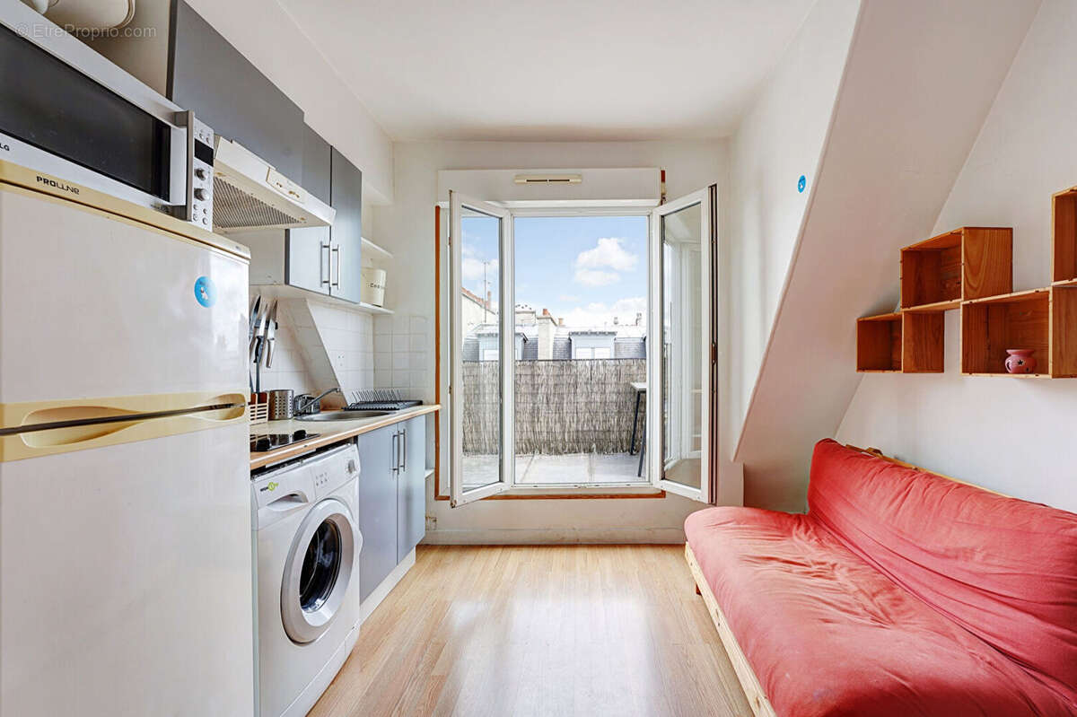 Appartement à PARIS-20E