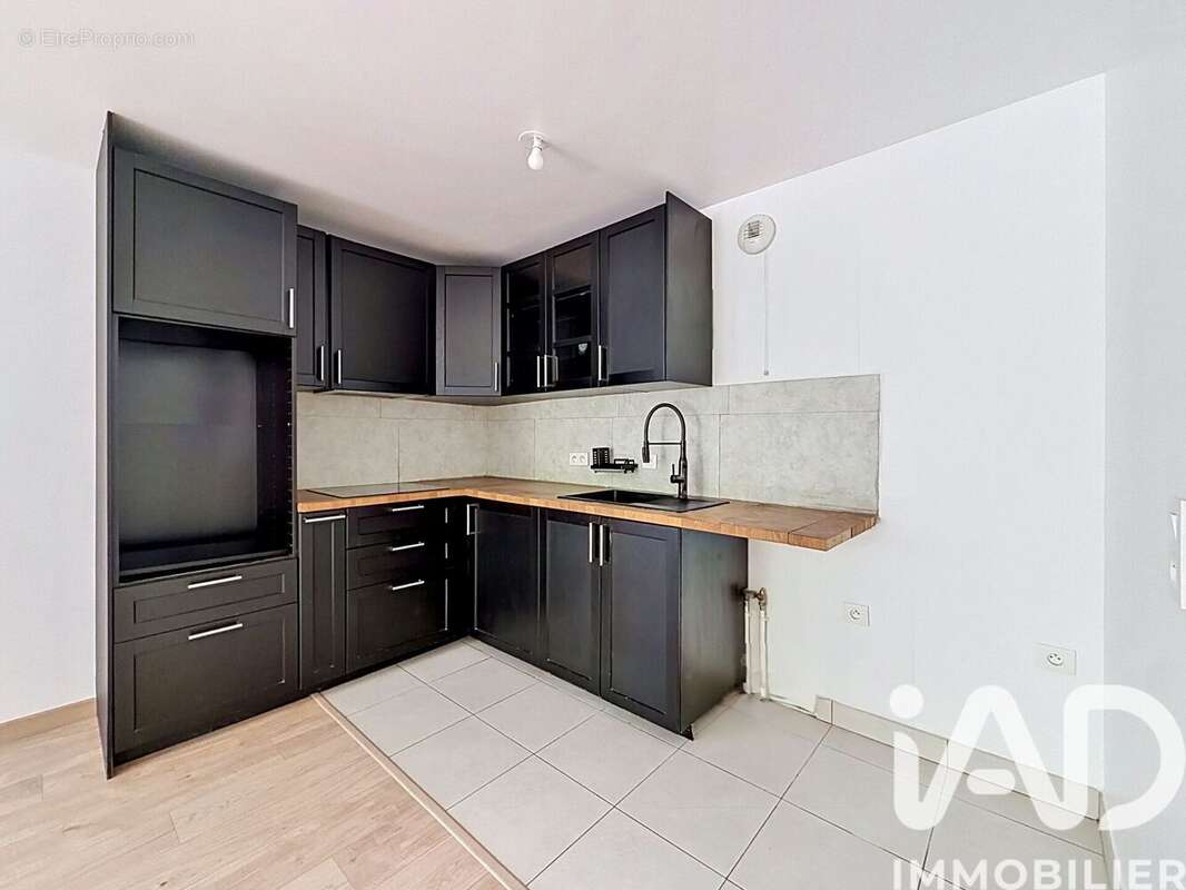 Appartement 69 m² à Franconville  - photo 3