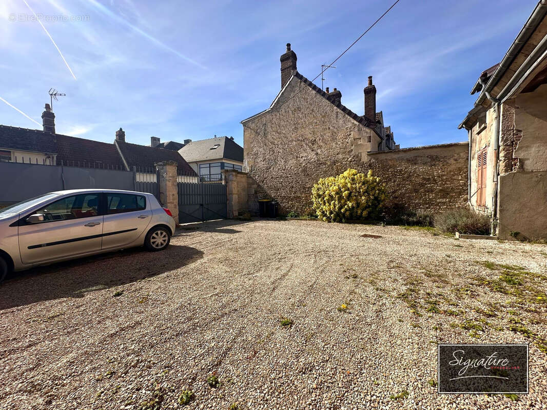 Maison à SENLIS