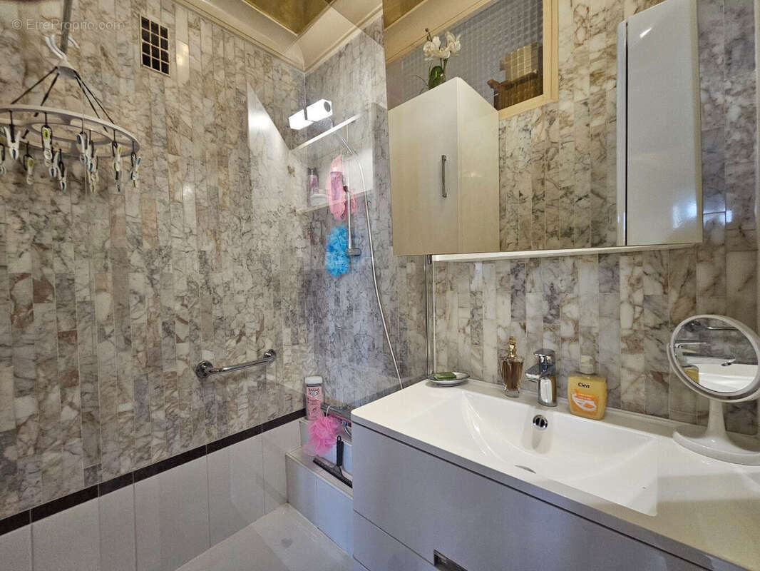 Appartement à JOINVILLE-LE-PONT