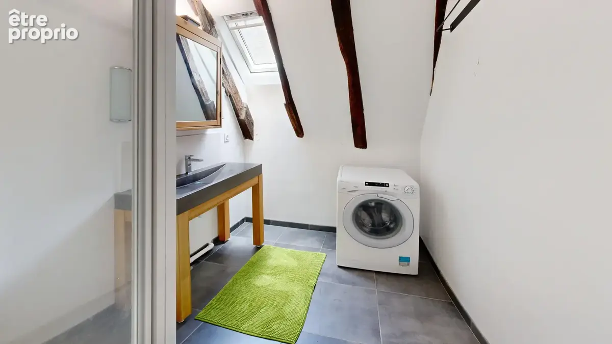 À VENDRE   Appartement duplex de caractère avec poutres apparentes et cheminée 95M2 - Tours Centre - photo 9