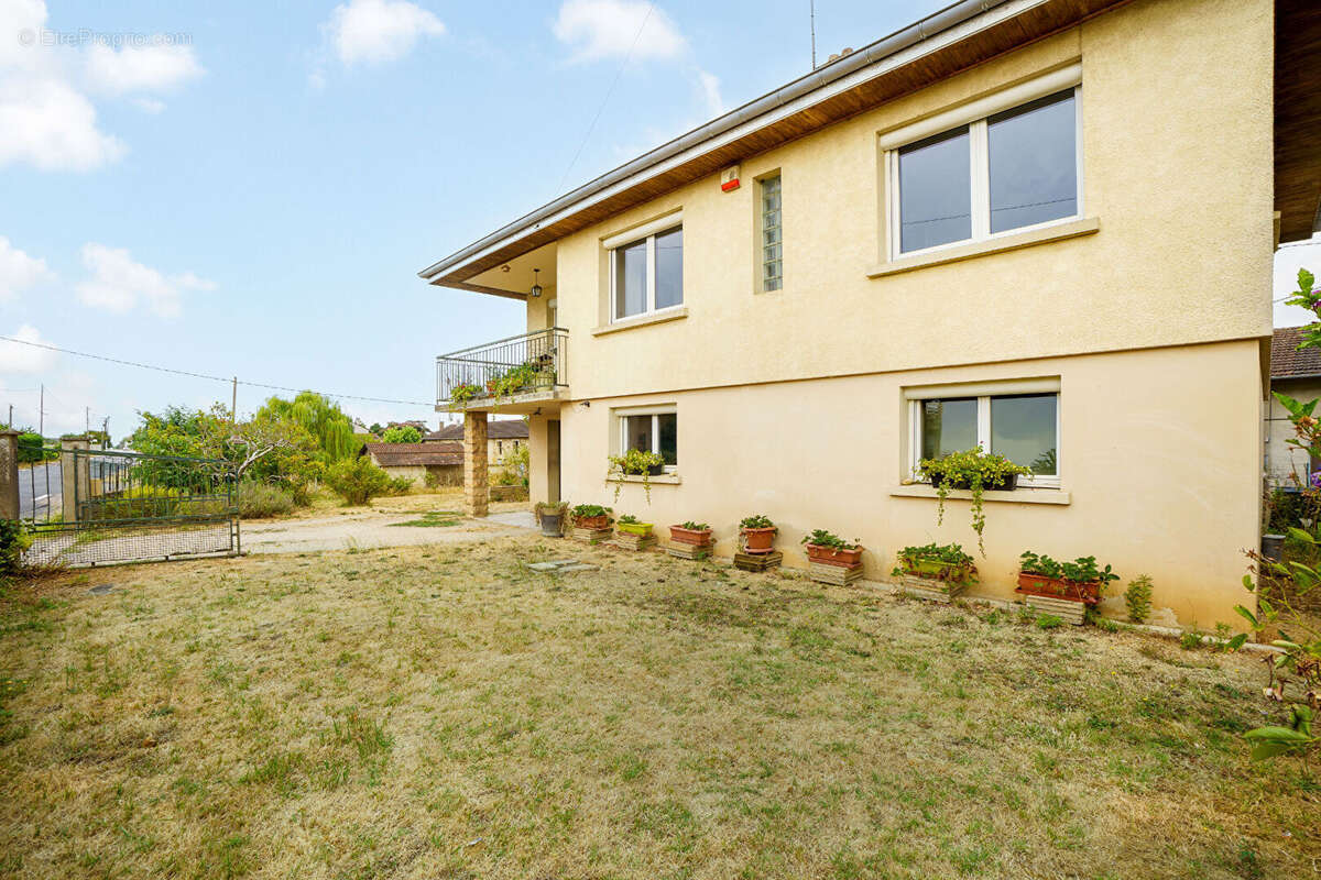 Maison Sermoyer 5 pièces 100 m2 - photo 8