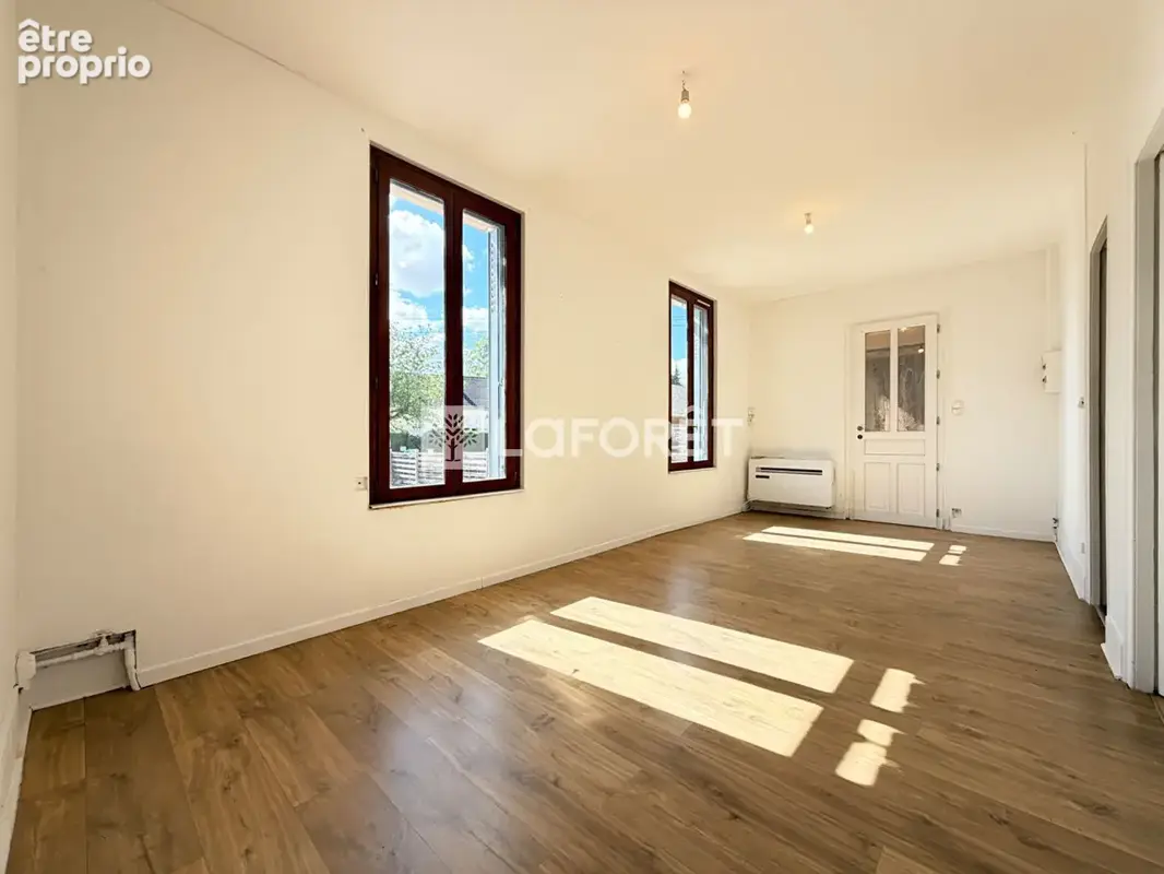 Photo Maison à Bailleau-Le-Pin au prix de 139 900€