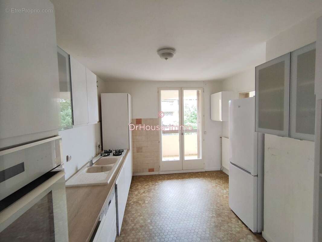 Appartement à BOURG-LES-VALENCE