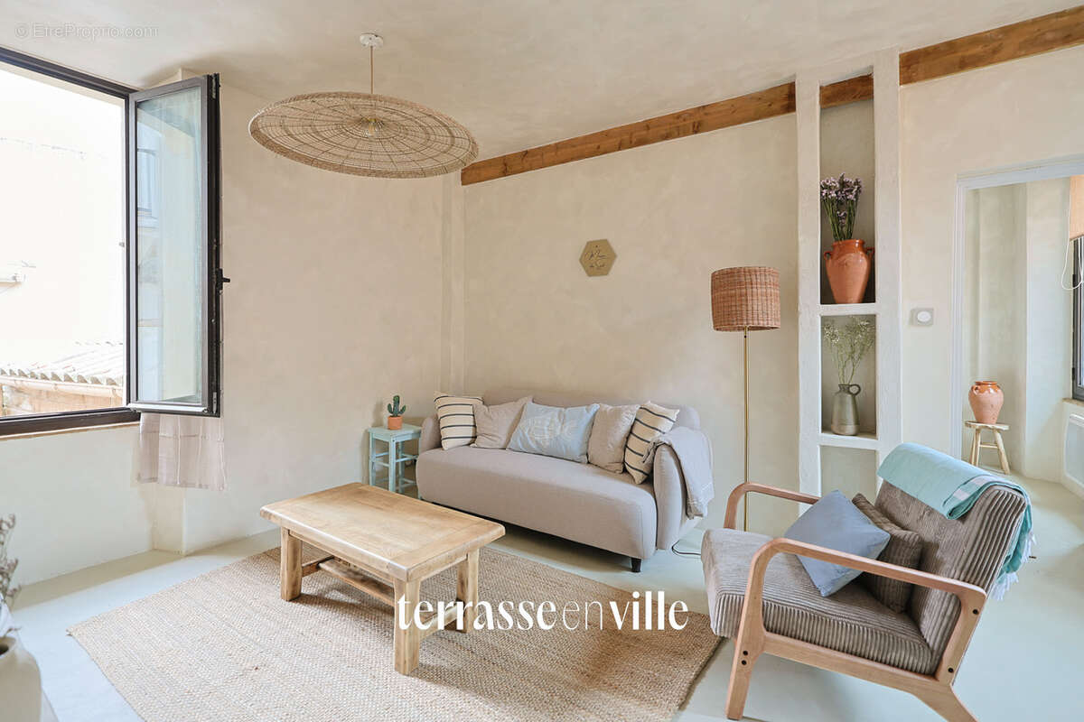 Maison à HYERES
