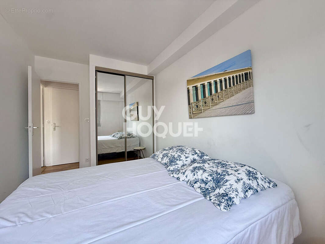 Bel appartement 2 pcs - place morny - balcon - cave et pk - photo 5