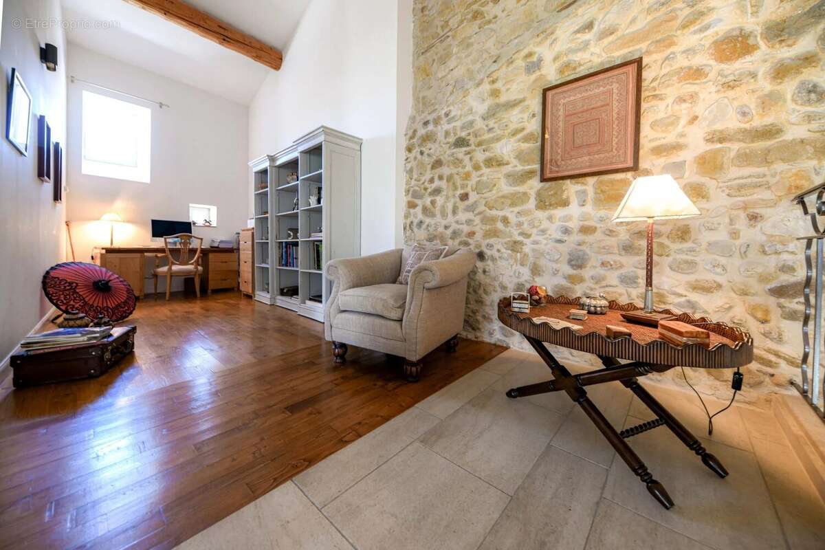 Maison à UZES
