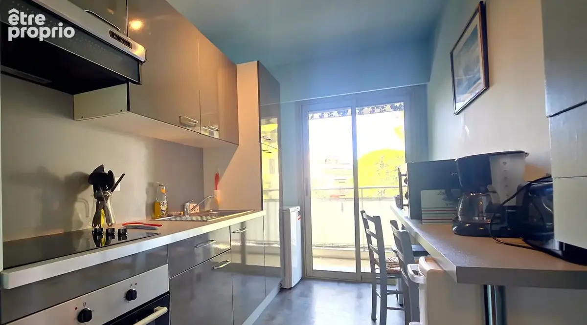 LE CANNET proche Mairie à vendre 2 pièces 46 m2 avec balcon proche des commodités. - photo 5