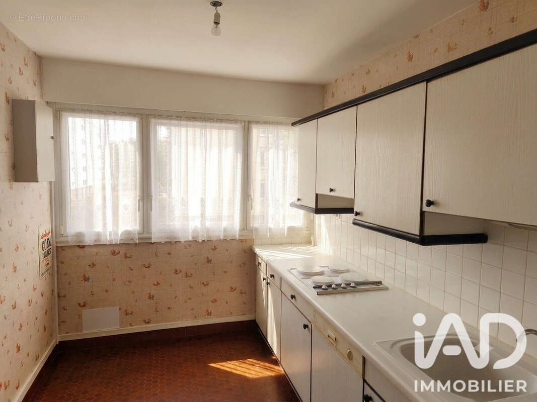 Appartement 65 m² à Pontoise  - photo 4