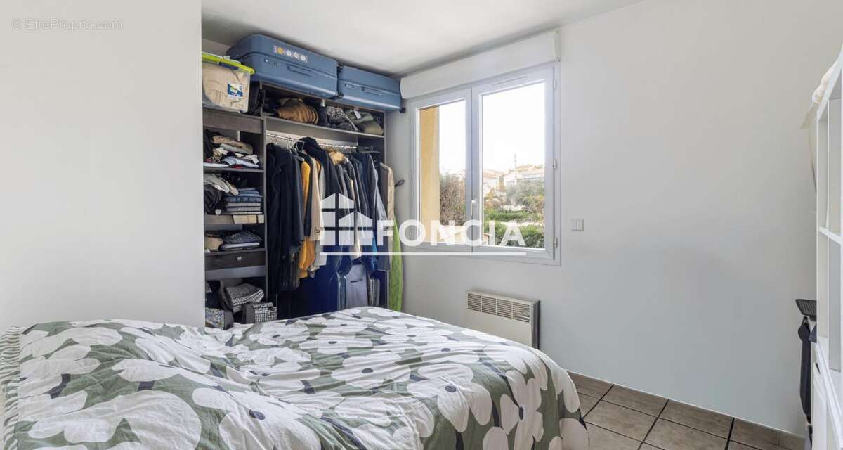 Appartement à PORT-DE-BOUC