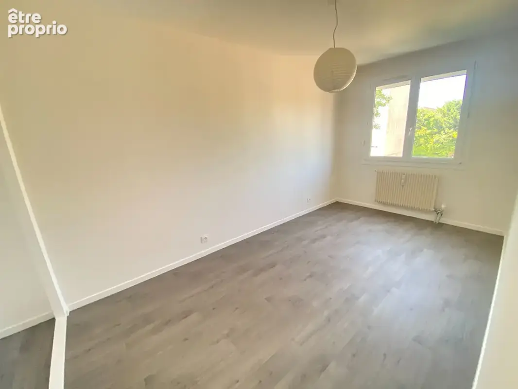 Appartement Dijon 2 pièce(s) 44.66 m2 + BALCON + PLACE DE PARKING + CAVE - photo 7
