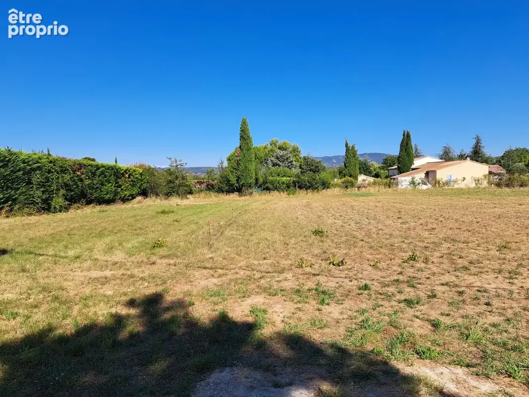 Terrain à bâtir de 1430 m² à LACOSTE (84) - photo 2