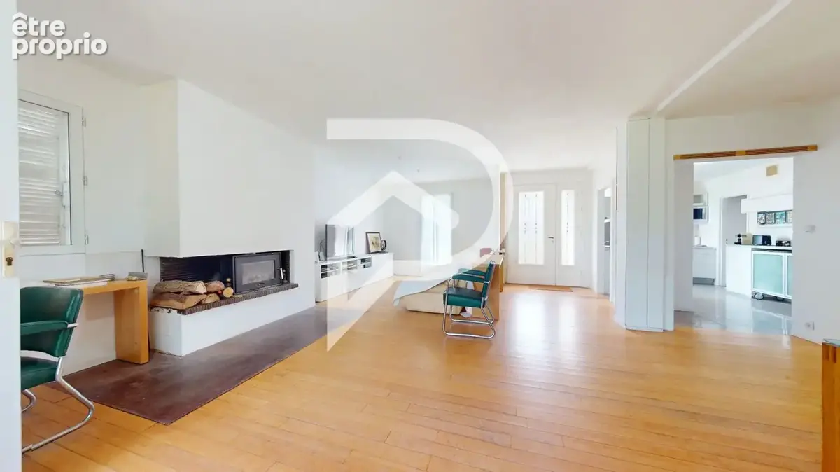 Maison à VERNEUIL-SUR-SEINE