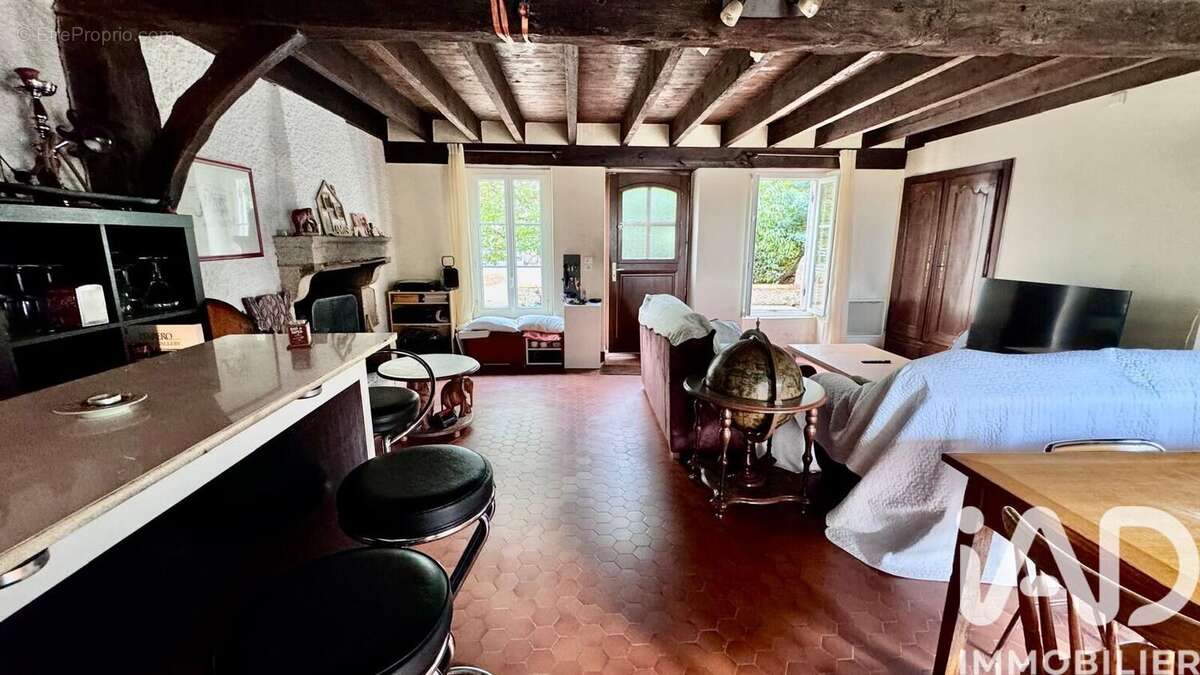 Photo 9 - Autre à MONNIERES