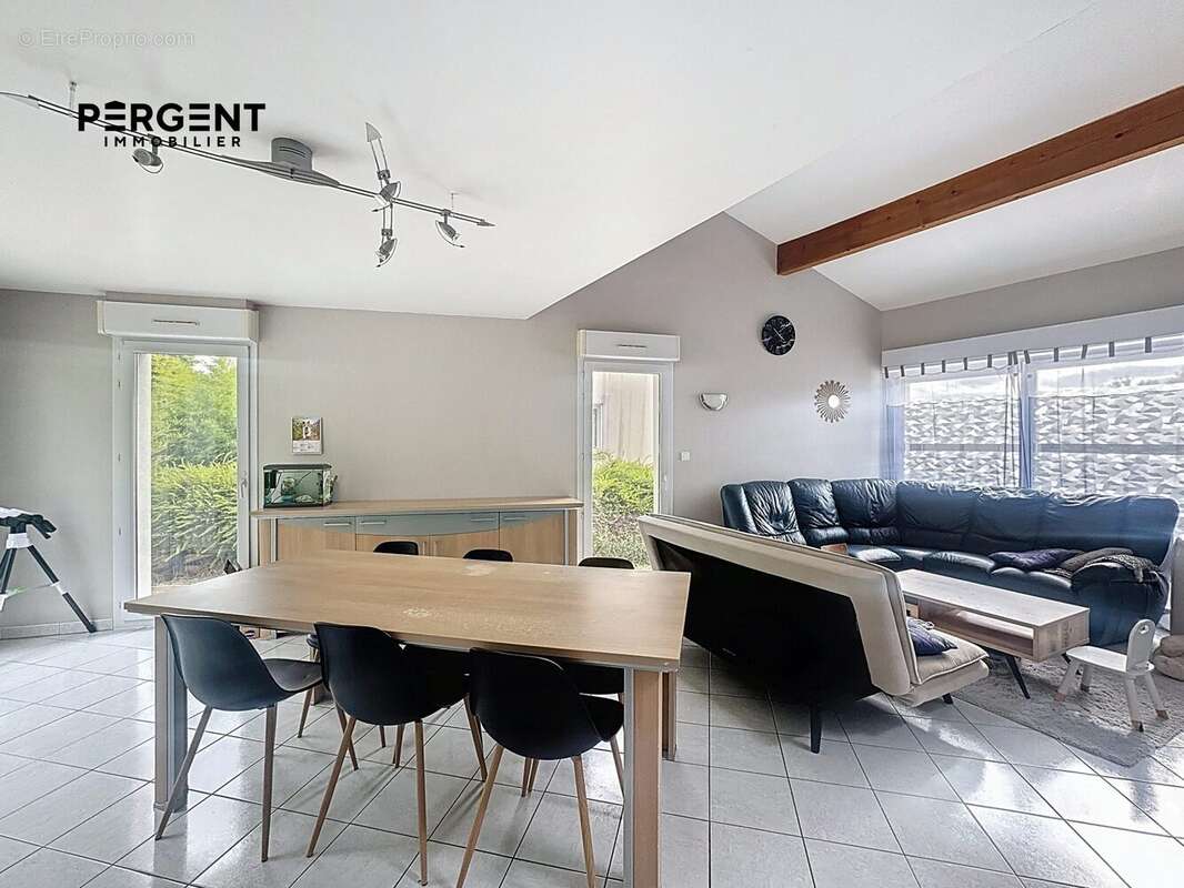 Maison à LA FRANCHEVILLE