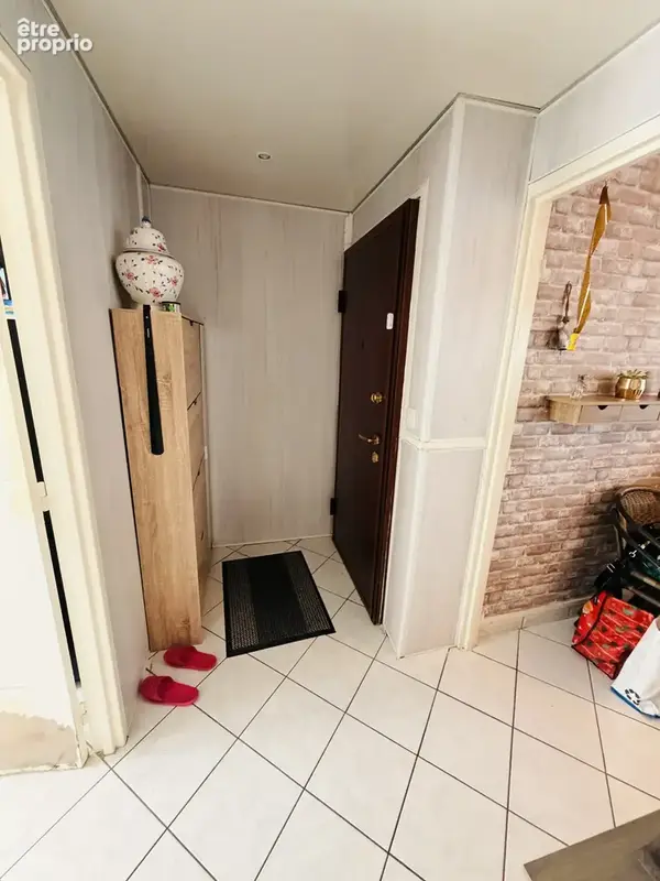 Appartement T2 de 48 m2 avec terrasse et cave - Saint-Quentin 02100 - photo 10