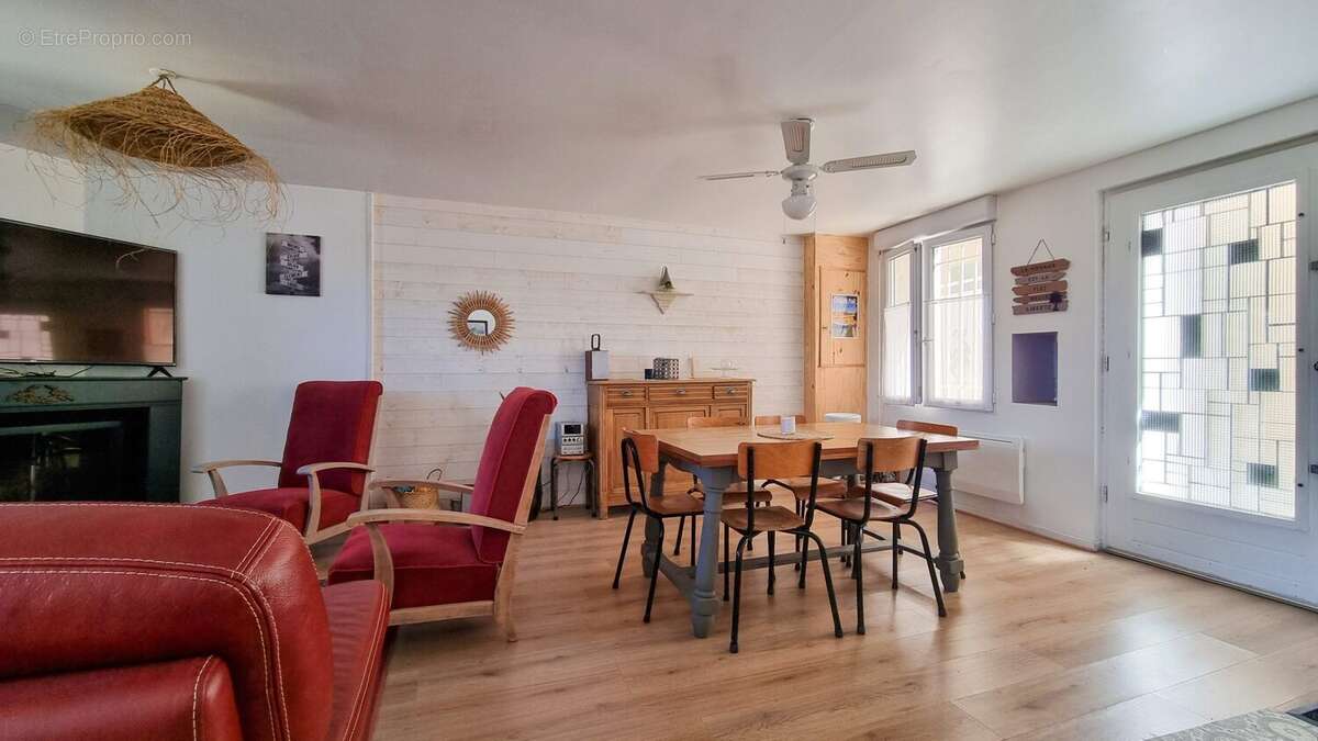 Maison à PEYRIAC-MINERVOIS