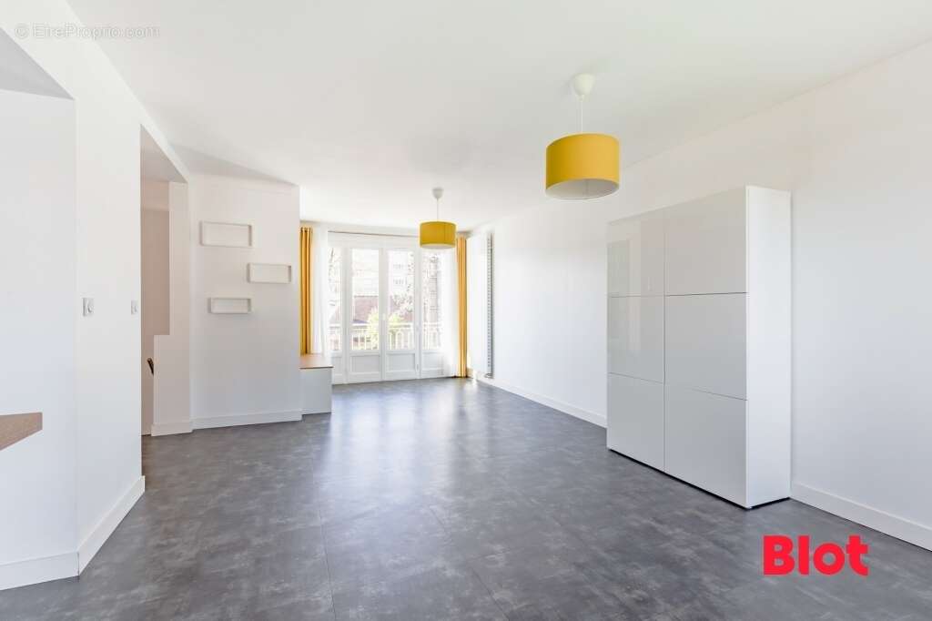 Maison 131 m² à Saint-Herblain  - photo 2