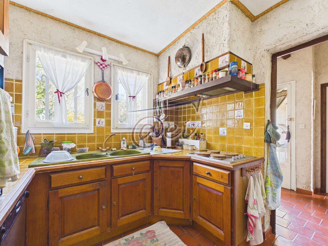 Maison à TAVERNES