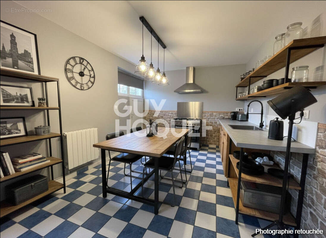 Maison à LE MINIHIC-SUR-RANCE