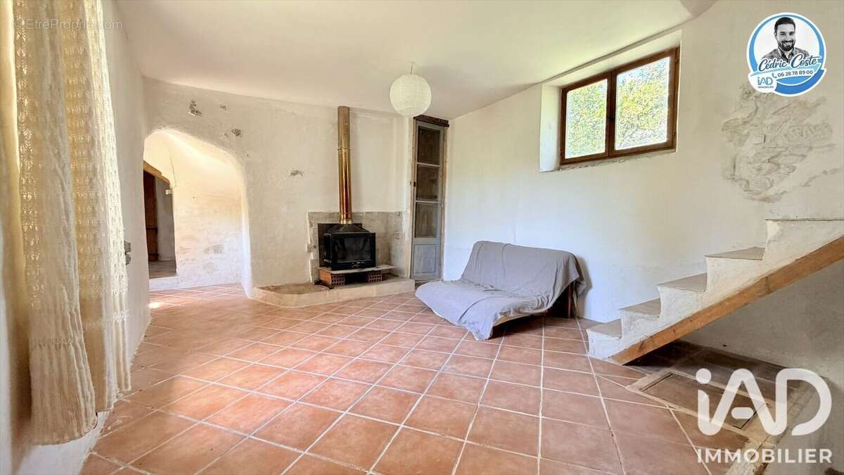 Maison 136 m² à Lagrasse  - photo 8