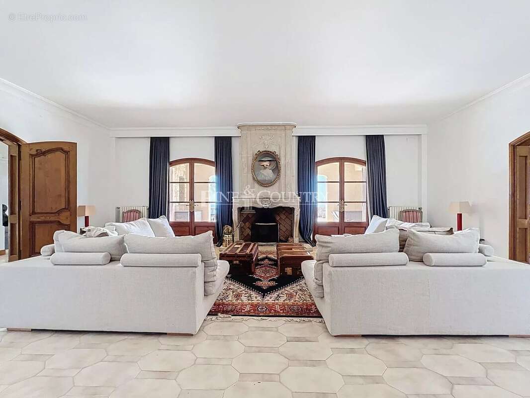 Maison à GRASSE