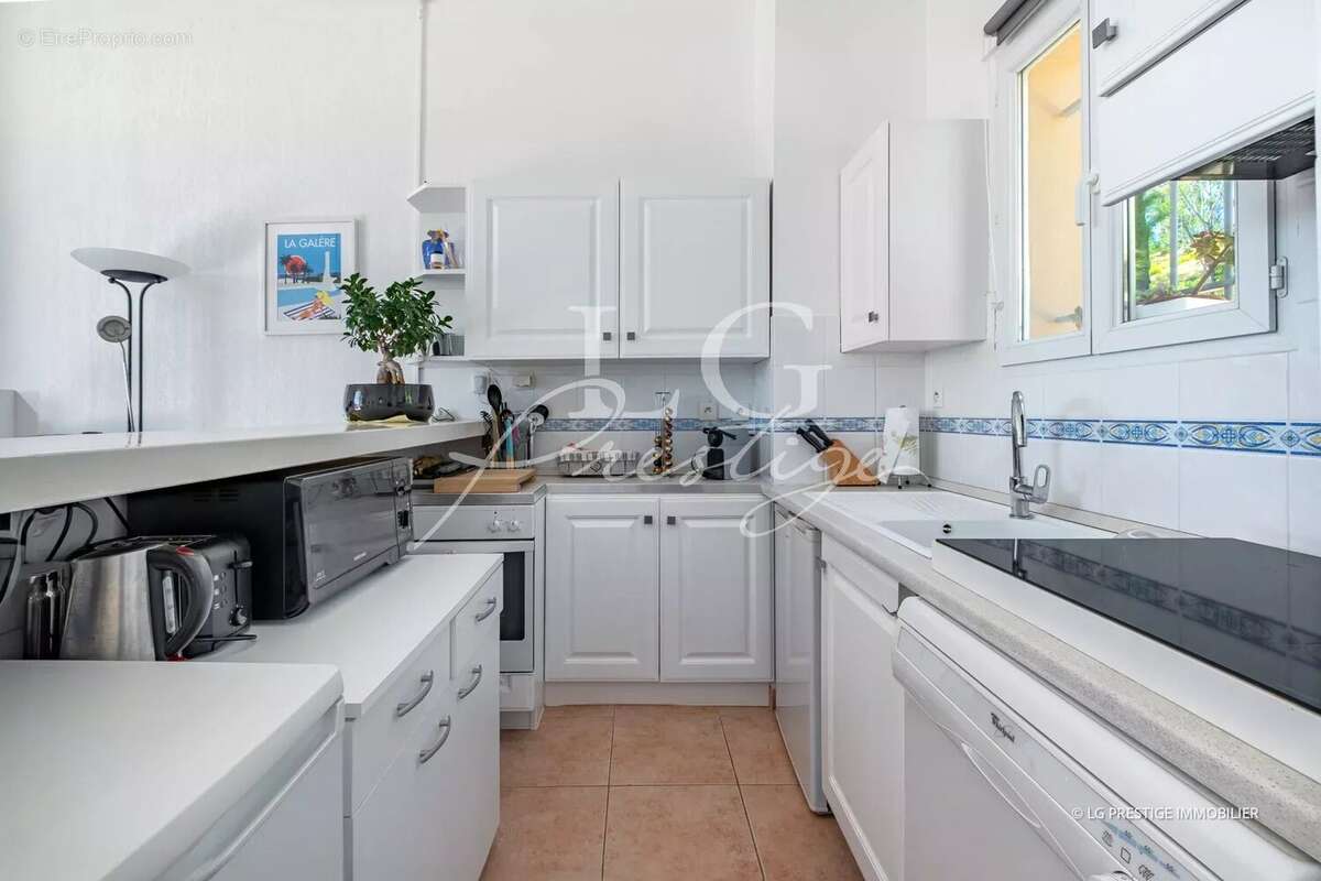 Appartement à THEOULE-SUR-MER