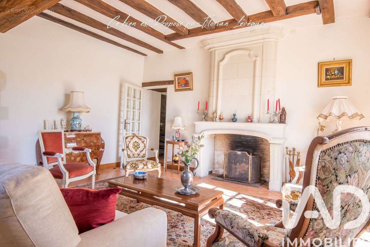 Maison 198 m² à Angers  - photo 2