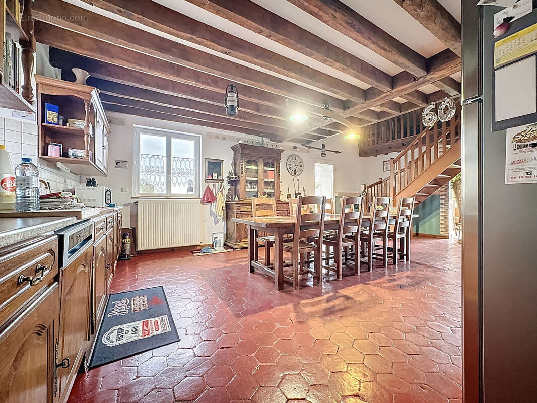 Maison à MONTMIRAIL