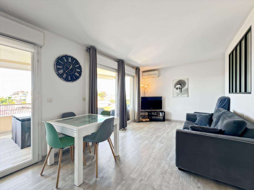 Appartement à FREJUS