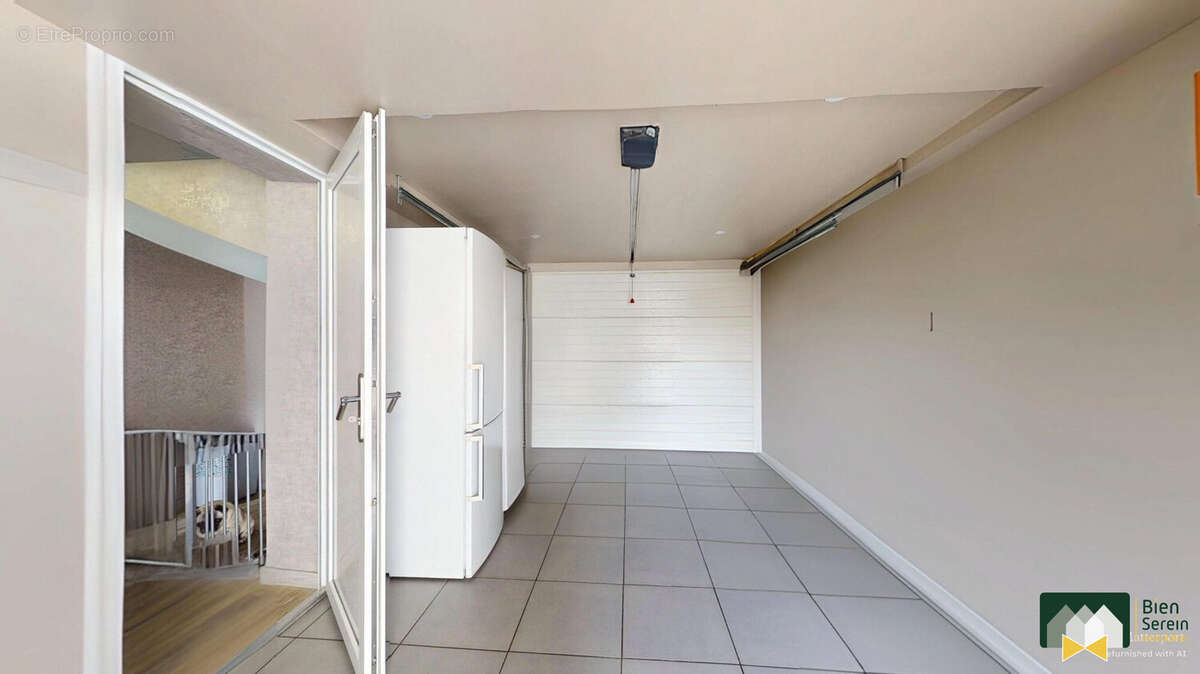 Garage - Maison à LUCE