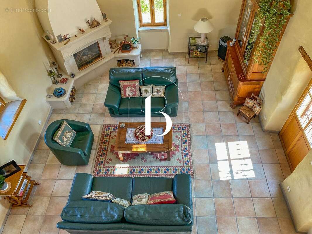 Maison à BARJAC