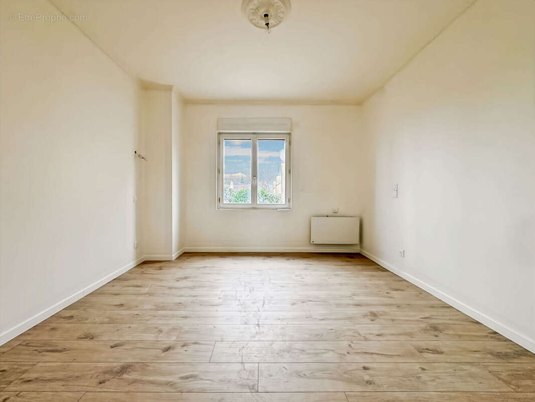 Maison à ROSNY-SOUS-BOIS