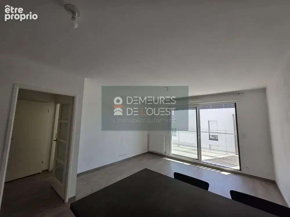 T2 - 42 m2 - 1 chambre - 1 grand balcon sud - 1 parking en sous-sol - photo 9