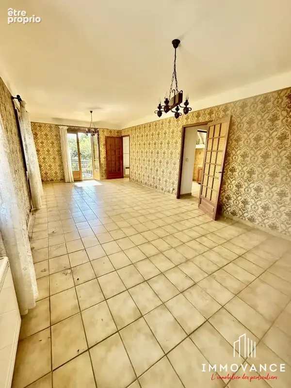Maison 9 pièces 98 m² à vendre à Beauvoisin (30640) - photo 6