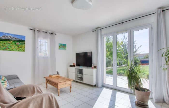 Maison à SAINT-MAXIMIN-LA-SAINTE-BAUME