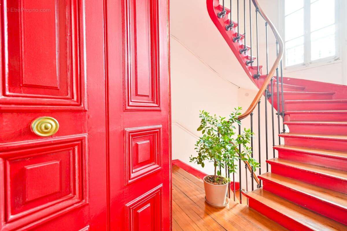 Appartement à PARIS-19E