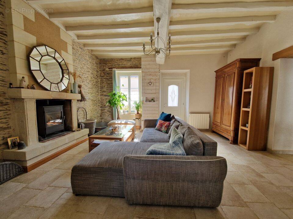 MAISON A VENDRE ERDRE EN ANJOU - Maison à LA POUEZE