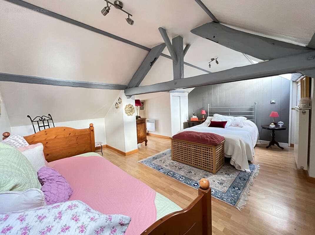 Maison à LA CHAPELLE-SUR-ERDRE