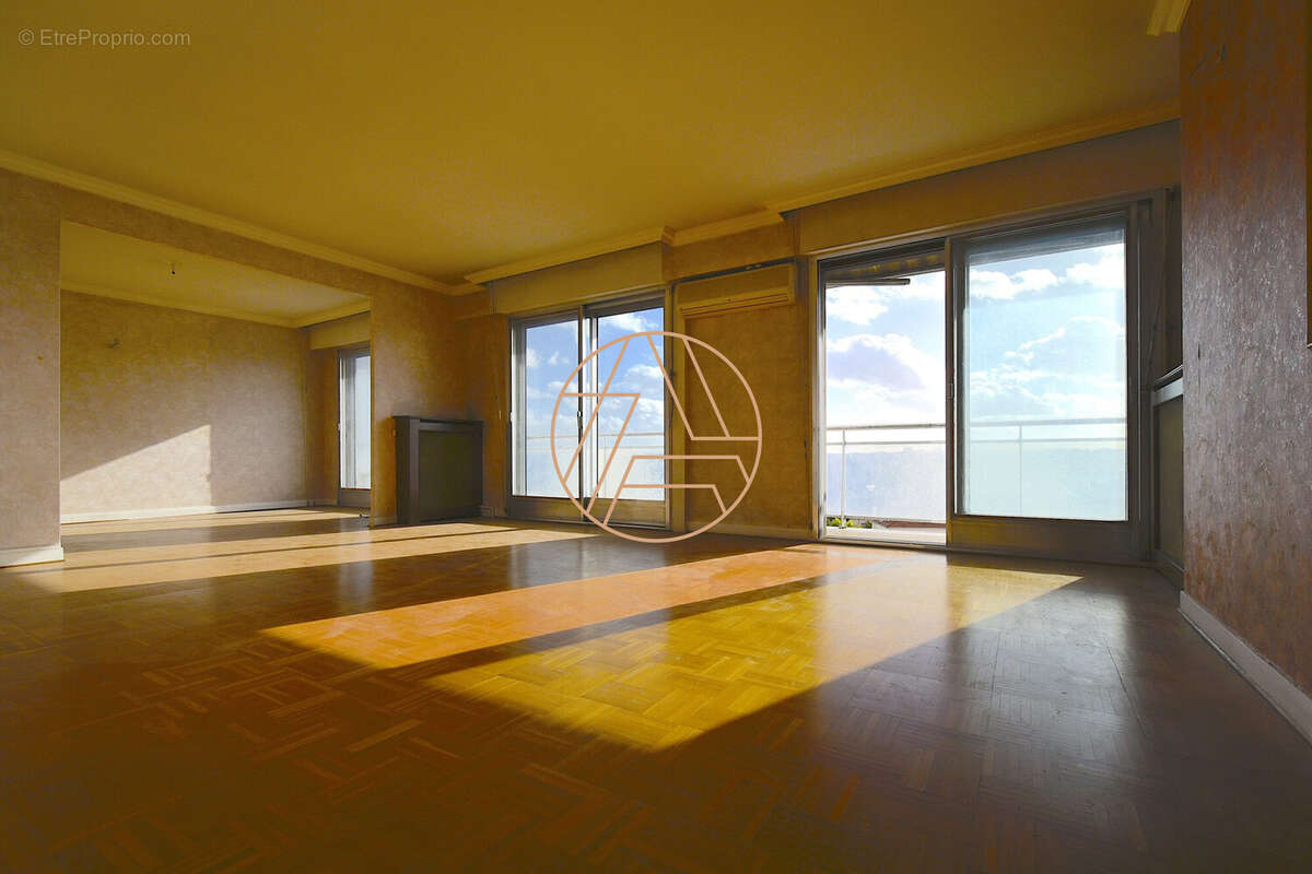 Appartement à SAINT-MAUR-DES-FOSSES