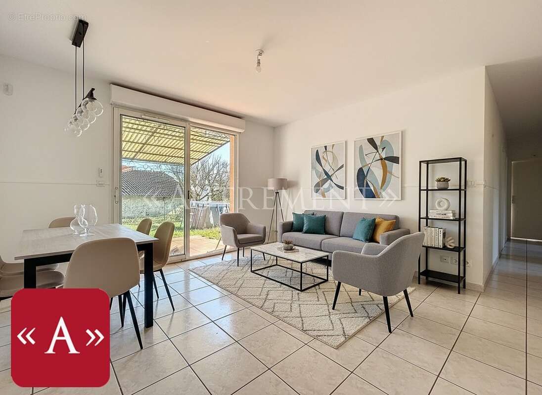 Maison à SAINT-SULPICE