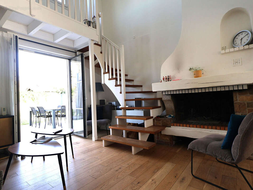 Maison familiale rénovée - 172 m², suite parentale, beaux volumes et jardin au calme - Les Sorinières - photo 16
