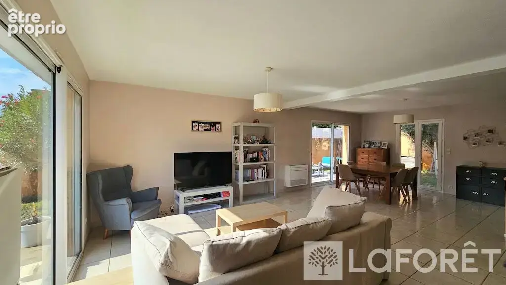 Villa de 117 m2 avec piscine, proche du centre-ville - photo 7