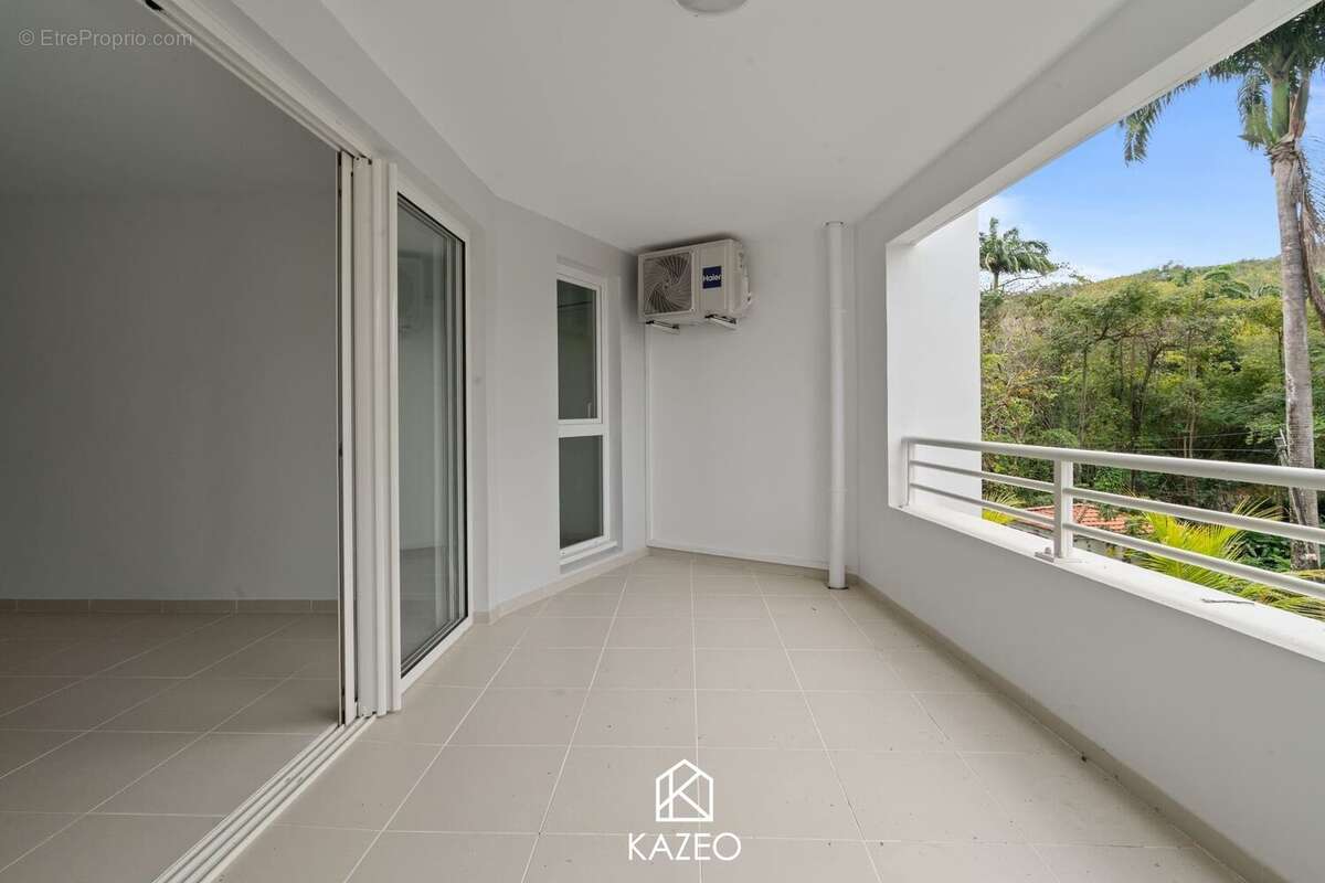 Appartement à LES TROIS-ILETS